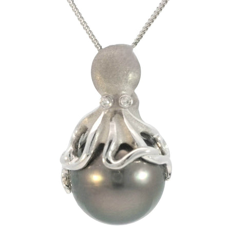 Octopus Pendant in White Gold with Tahitian Pearl