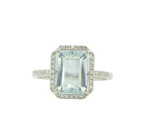 Aquamarine and Diamonds Ring