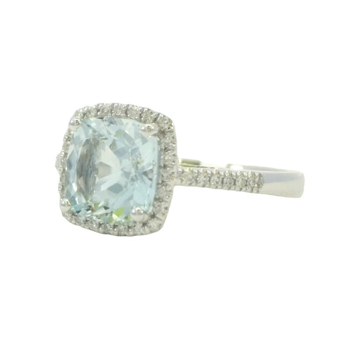 Aquamarine Ring in White Gold