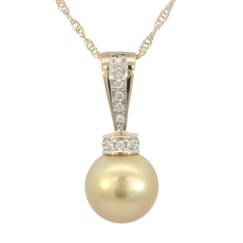 Golden South Sea Pearl Pendant with Diamonds
