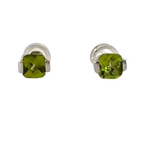 Sterling Silver Peridot Stud E