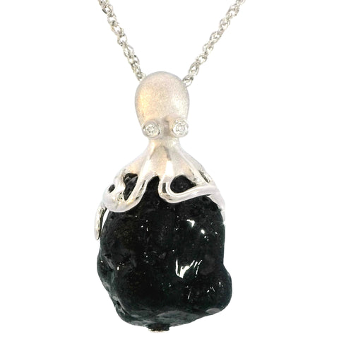 Octopus Pendant in White Gold