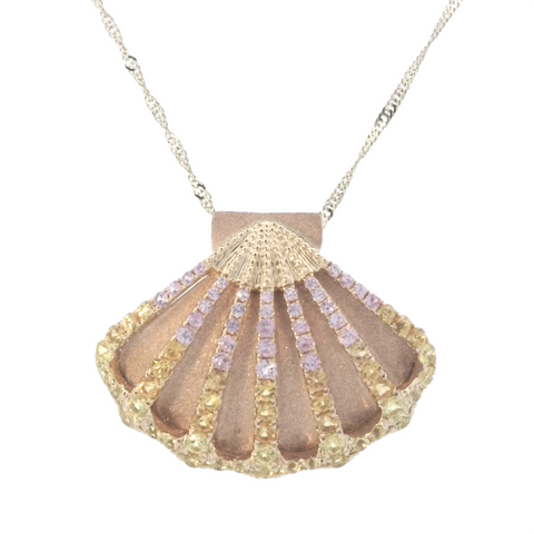 Shell Pendant in Two Tone Gold