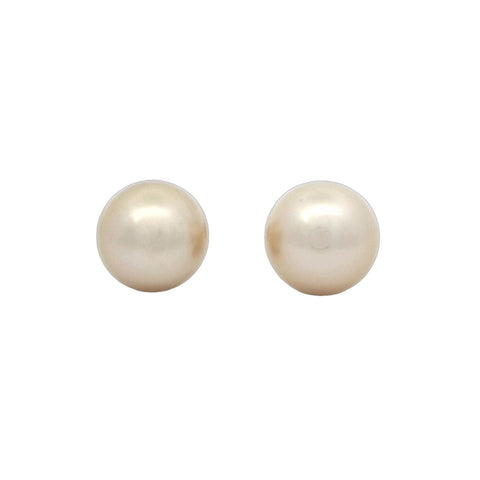 Pearl Earring