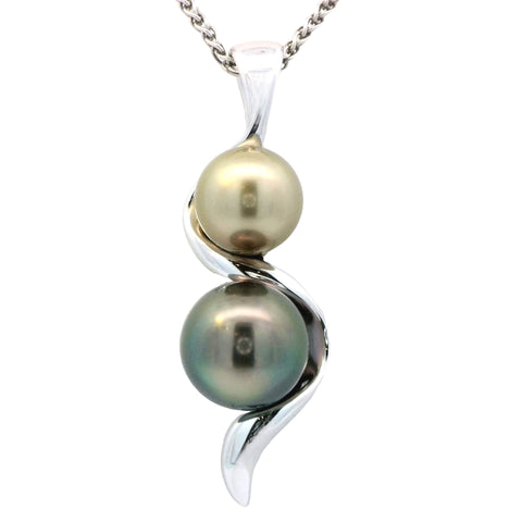 Tahitian Pearl Pendant in Sterling Silver