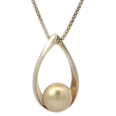 Golden South Sea Pearl Pendant