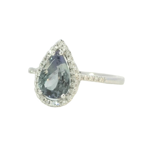 Tanzanite and Diamonds Ring