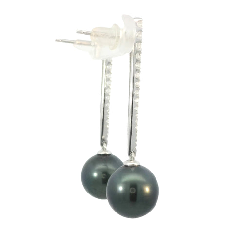 Pearl Earring