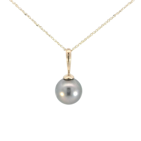 Simple Tahitian Pendant in Yellow Gold