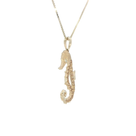 Seahorse in Yellow Gold