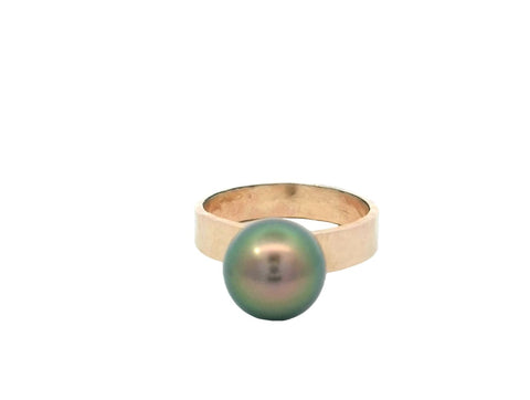 Gold Filled Ring with Tahitian Pearl
