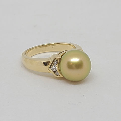 Golden South Sea Pearl Ring with Diamonds